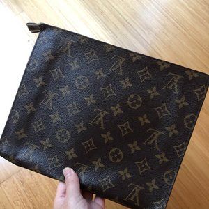 Louis Vuitton Monogram Envelope Cosmetic Case Clutch